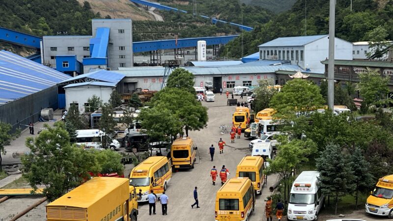 Explosão de gás em mina de carvão deixa ao menos 90 mortos na China