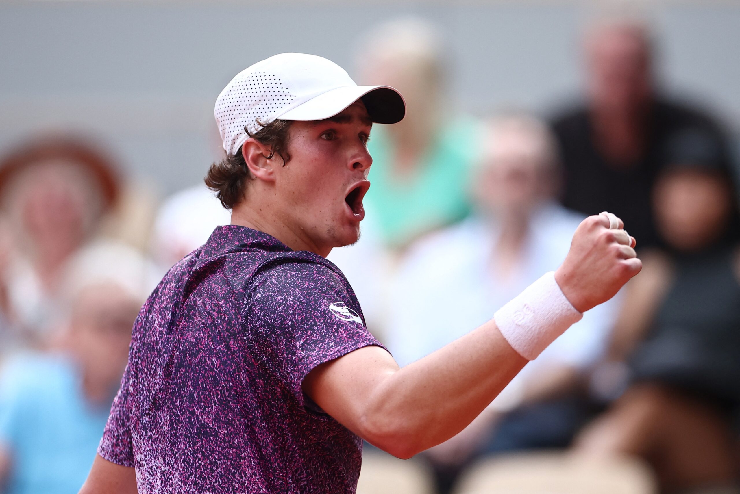 João Fonseca pode enfrentar Zverev na semifinal em Roland Garros; veja chaveamento