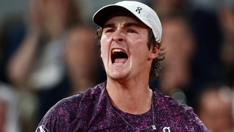 João Fonseca em Roland Garros: veja quanto o brasileiro faturou ao avançar às quartas de final