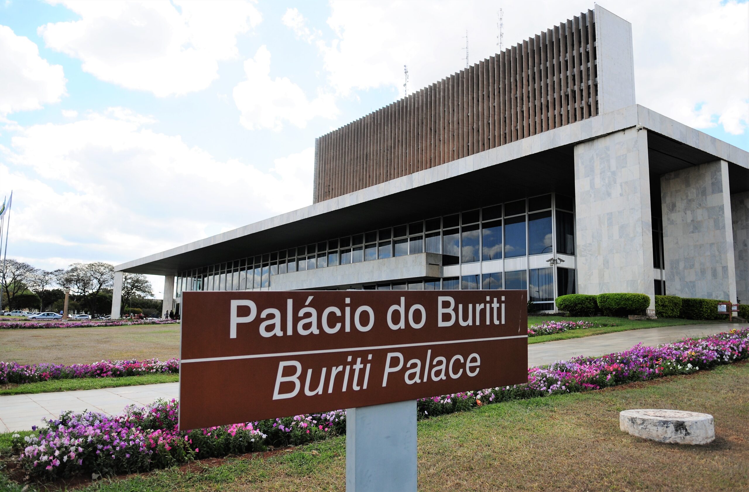 DF enfrenta risco fiscal e precisa de ajuste imediato e reformas estruturais, avaliam especialistas