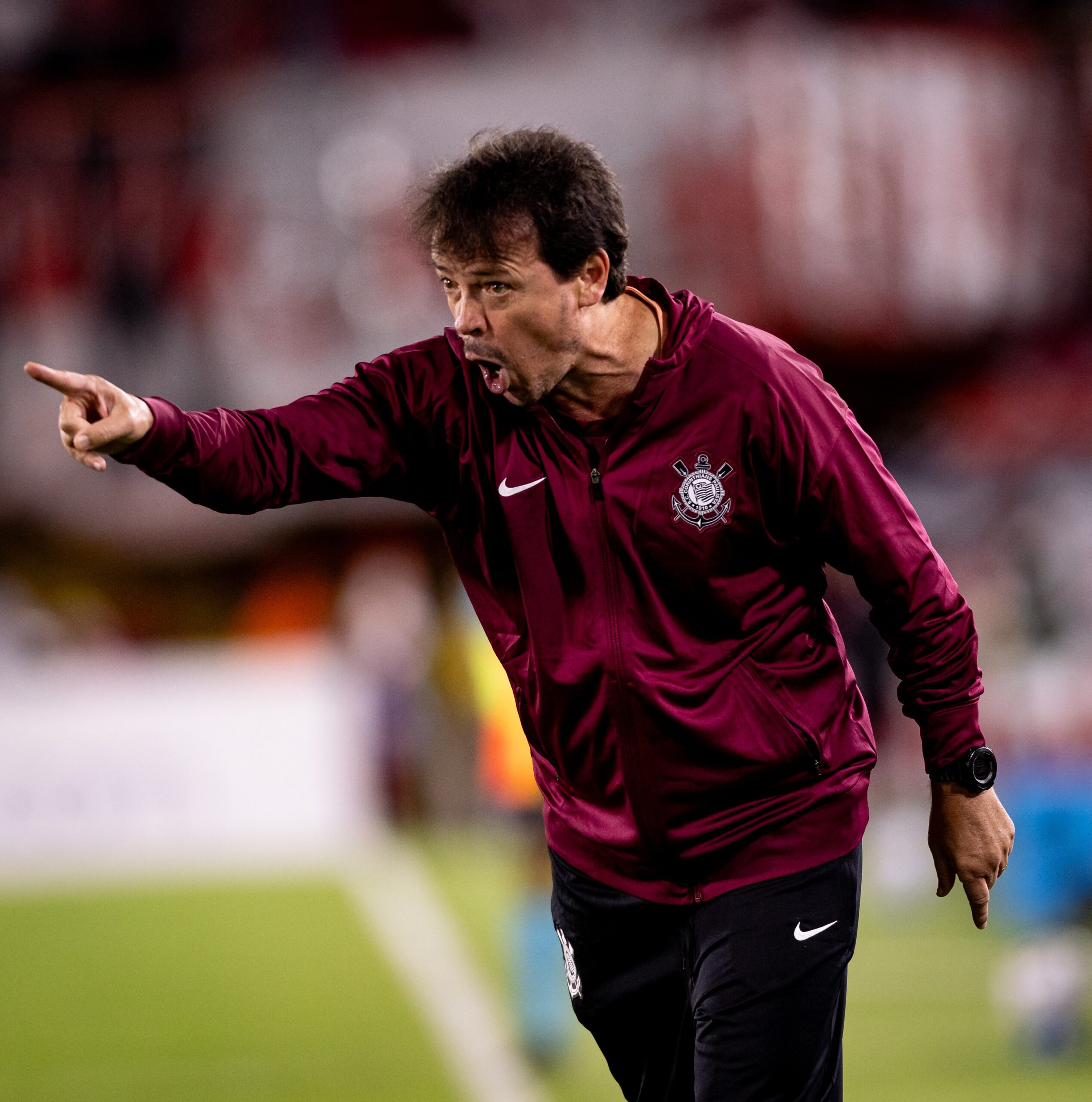 Por que Fernando Diniz trata Corinthians x Atlético-MG como “final de Copa” em Itaquera