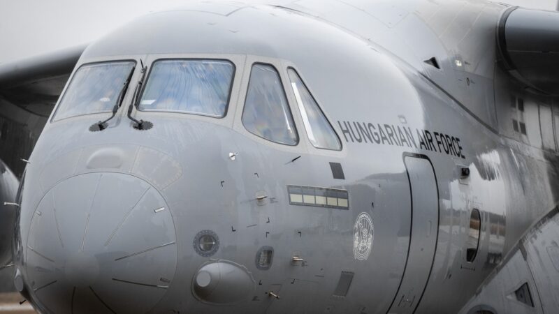 Embraer negocia avião militar C-390 para a Colômbia e o Chile, afirma CEO