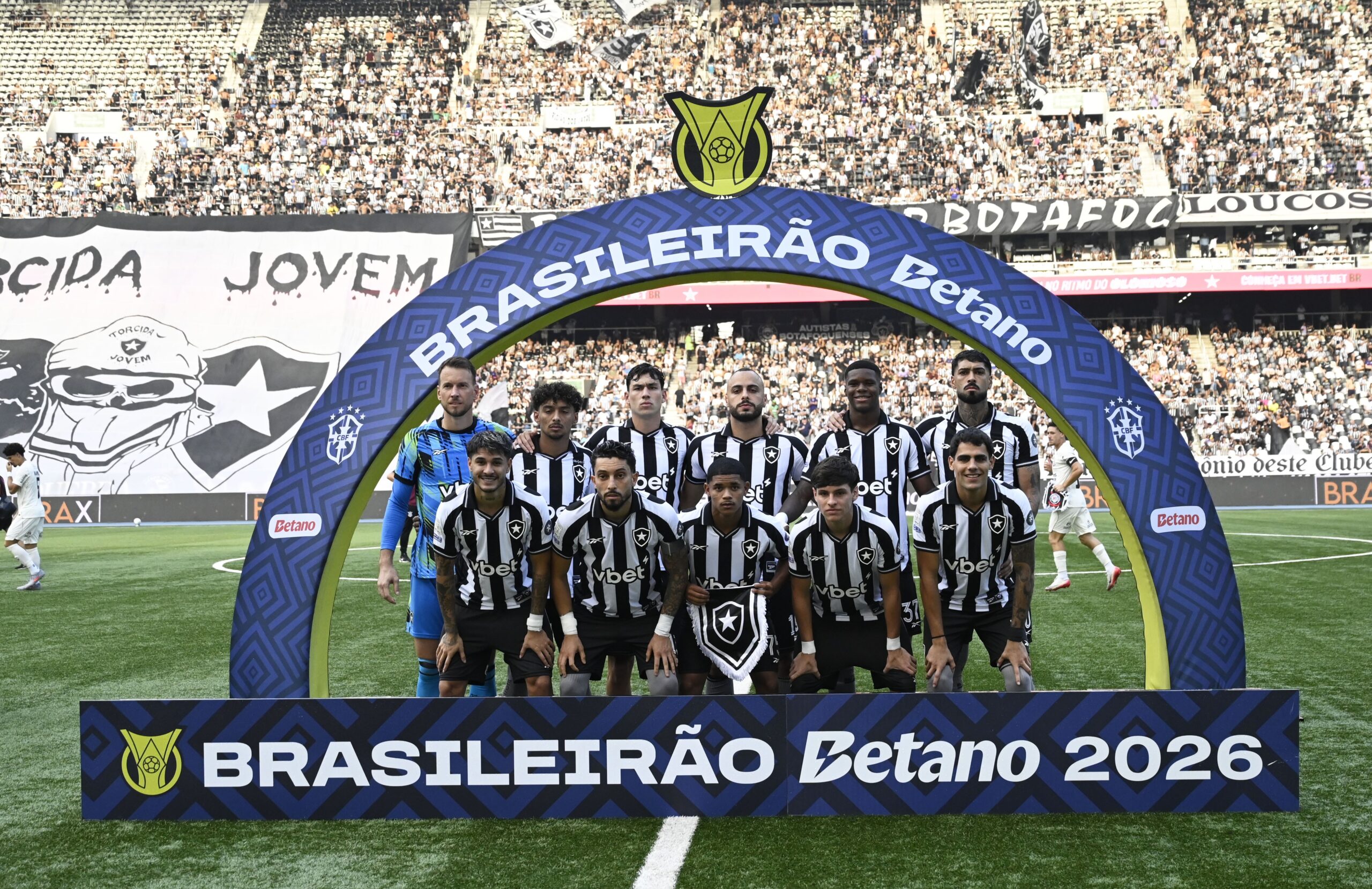 “Ninguém é de ninguém”: Botafogo teme desmanche pós-Copa, e elenco se une em meio à crise
