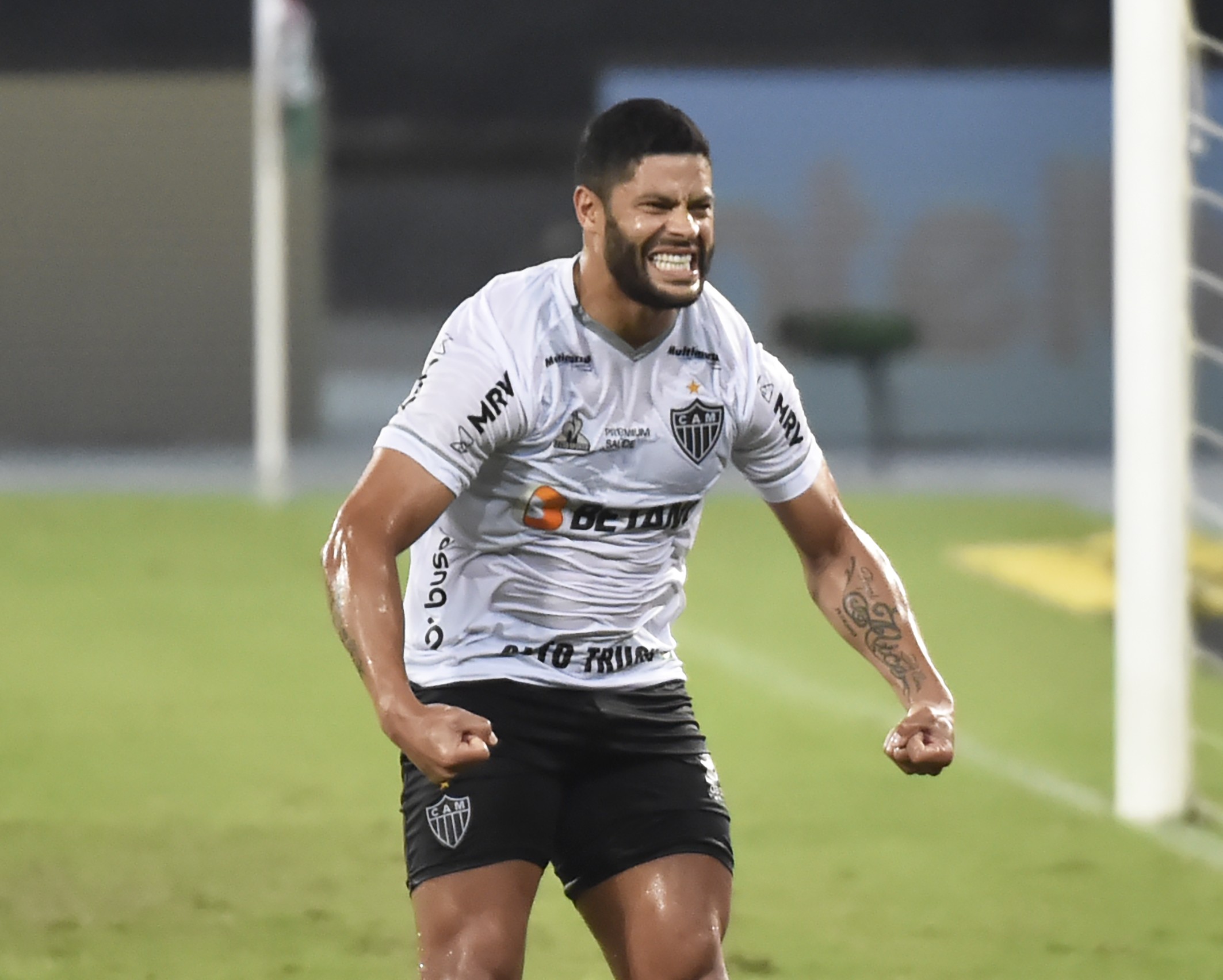 Hulk vai de carrasco a reforço encaminhado do Fluminense, segunda maior vítima no Brasil