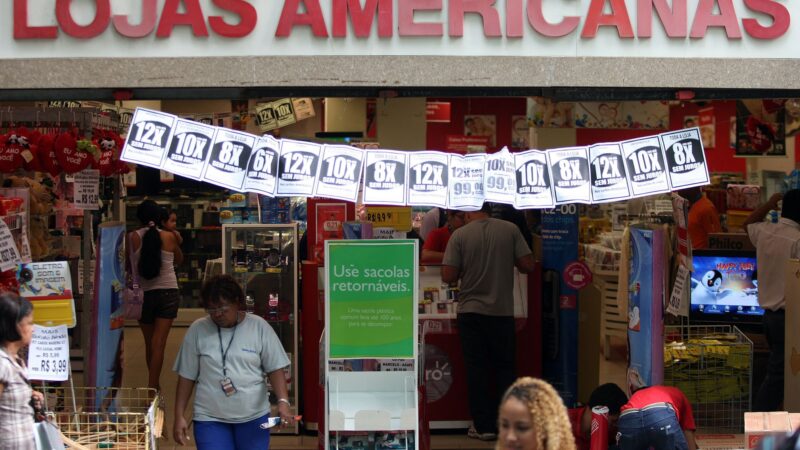 Americanas tem prejuízo de R$ 329 milhões no primeiro trimestre, queda de 33,7%
