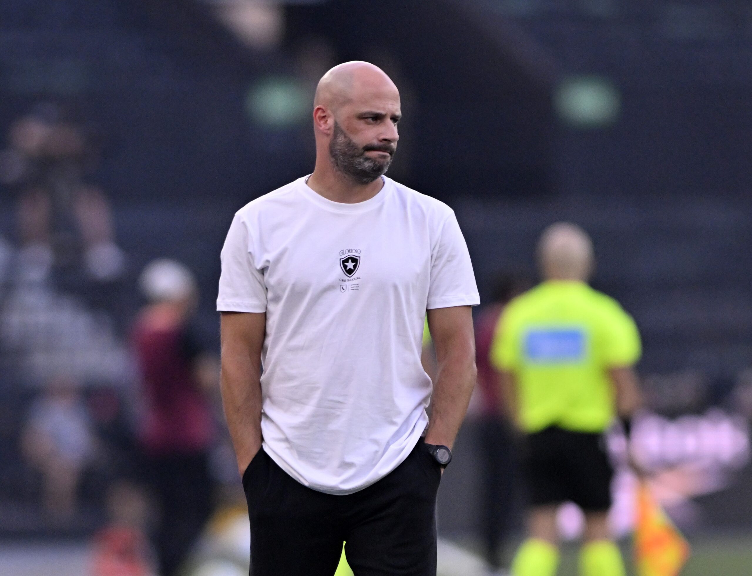Escalação do Botafogo: com suspensões, time terá mudanças para enfrentar o São Paulo