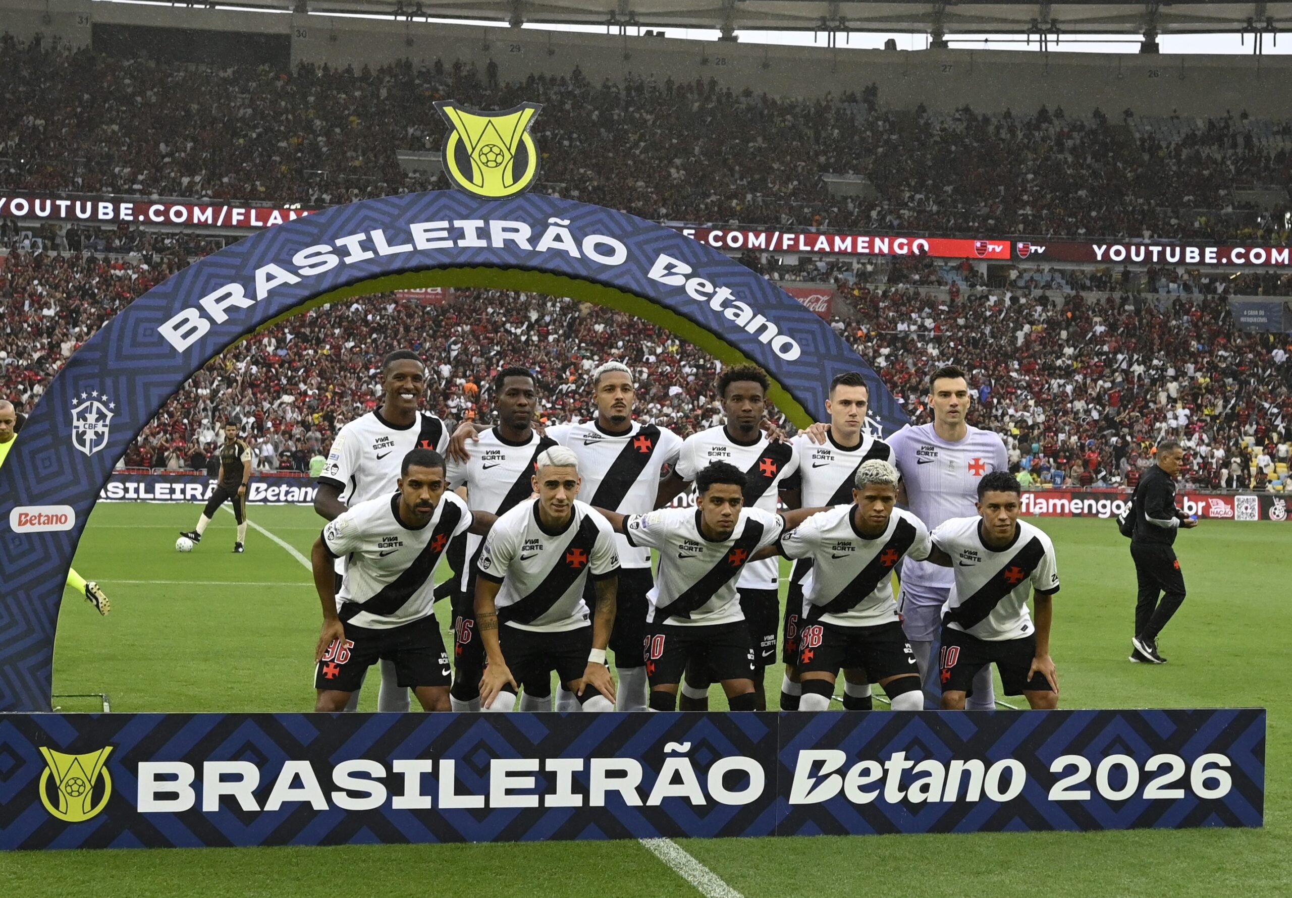G-5 ou Z-4? No “meio do caminho”, Vasco tem jogo decisivo para definir objetivo no Brasileirão