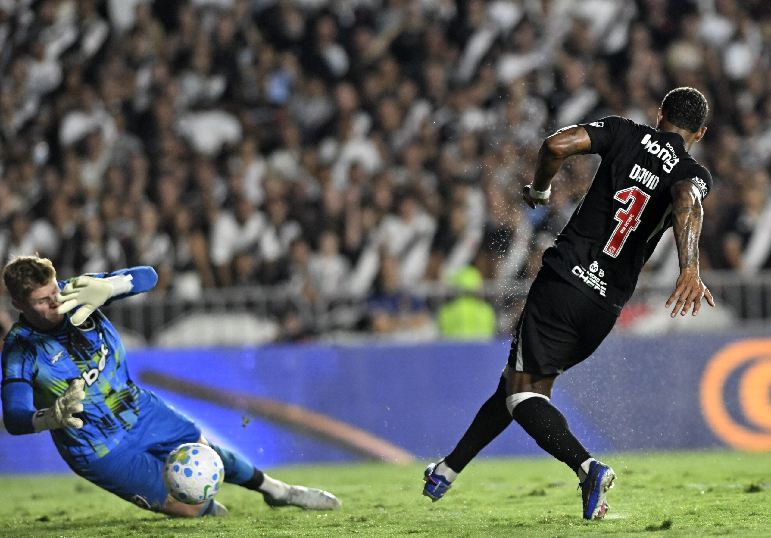 Centroavantes do Vasco vivem jejum de quase dois meses no Brasileirão