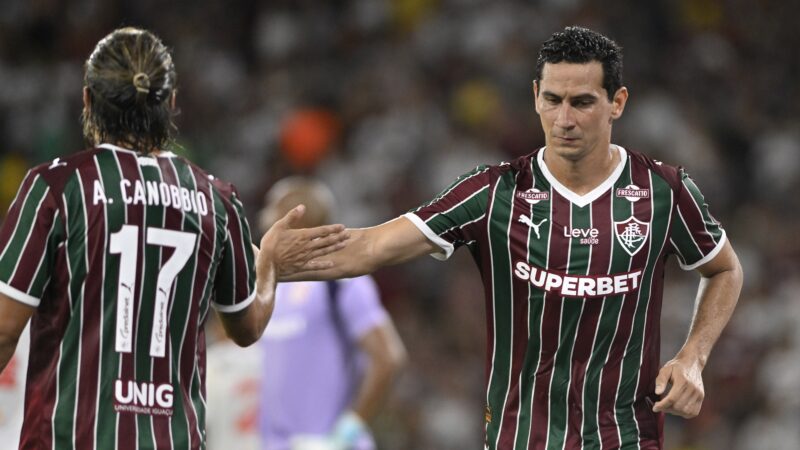 Zubeldía diz contar com Ganso em meio a indefinição sobre futuro no Fluminense