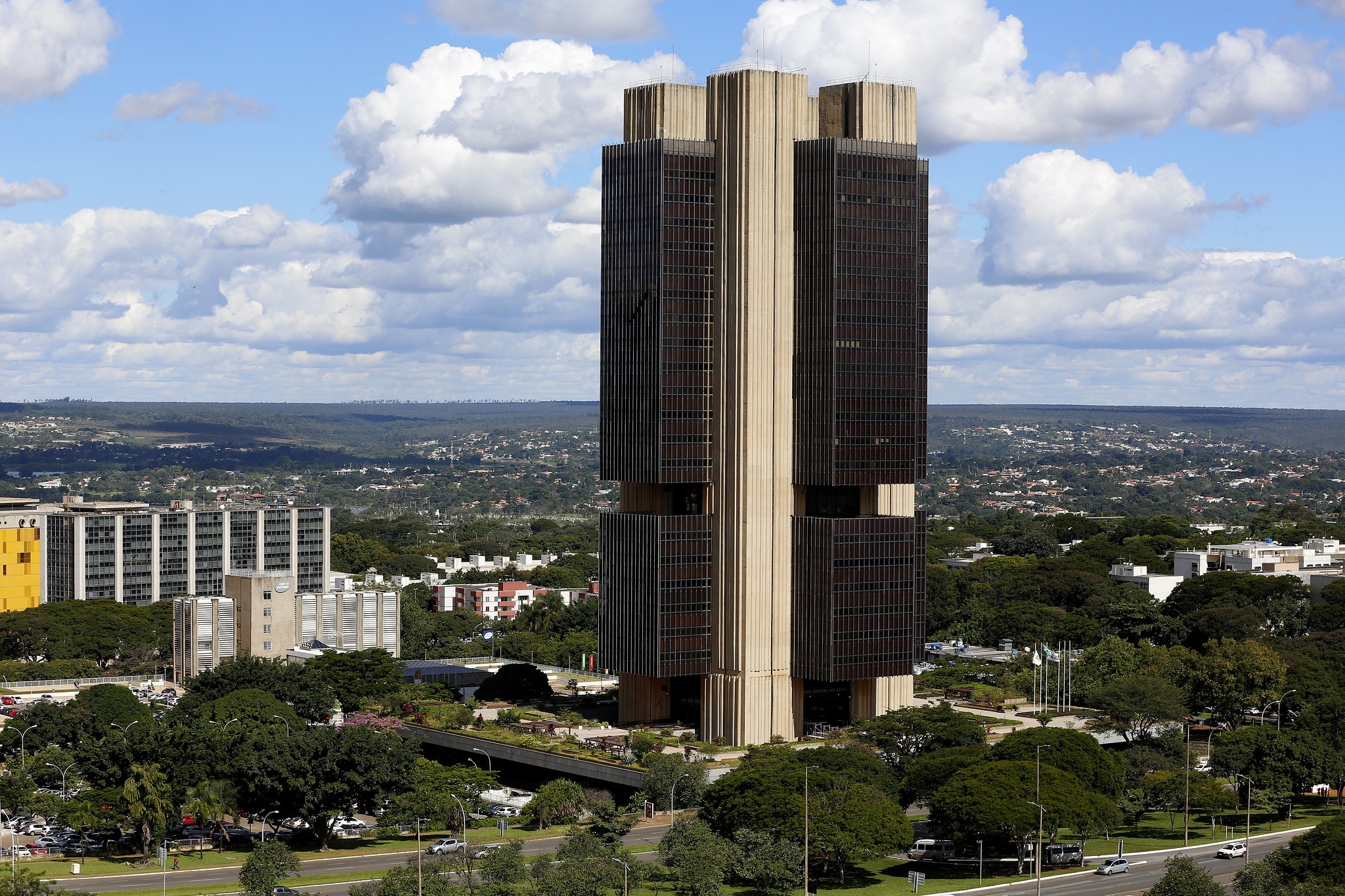 Caso Master: após ter detectado indícios de vantagens indevidas a ex-diretor, Banco Central publica novo plano de integridade