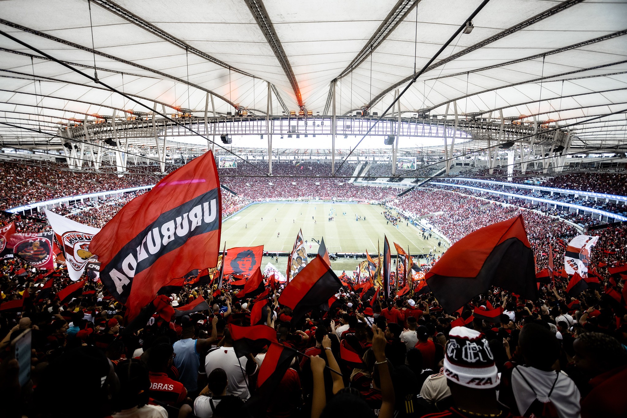 Torcida do Flamengo esgota ingressos para jogo contra o Palmeiras, no Maracanã