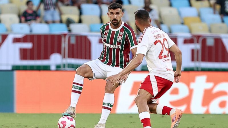Ignácio sofre fratura na mão e desfalca o Fluminense contra o Mirassol