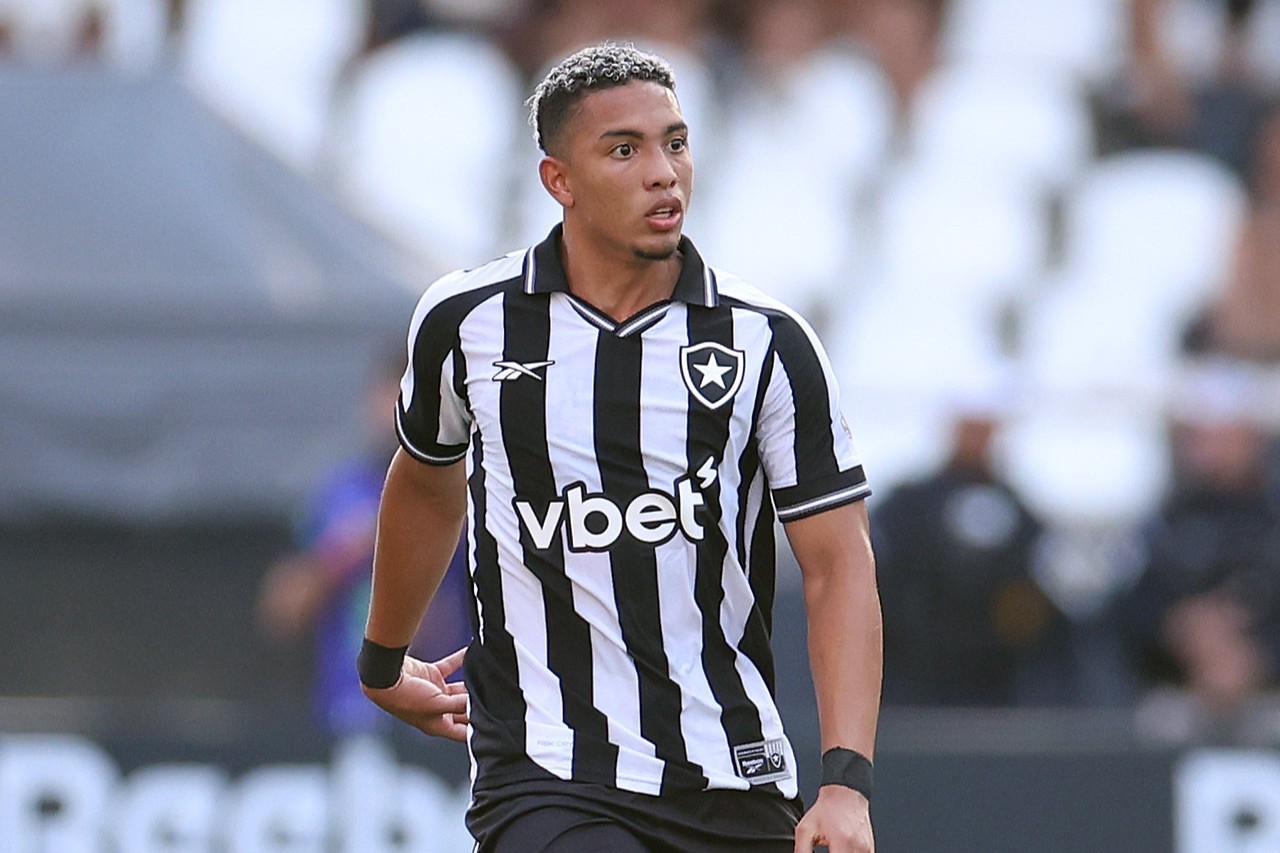 De joia a fim da fila: Barrera perde espaço no Botafogo de Franclim