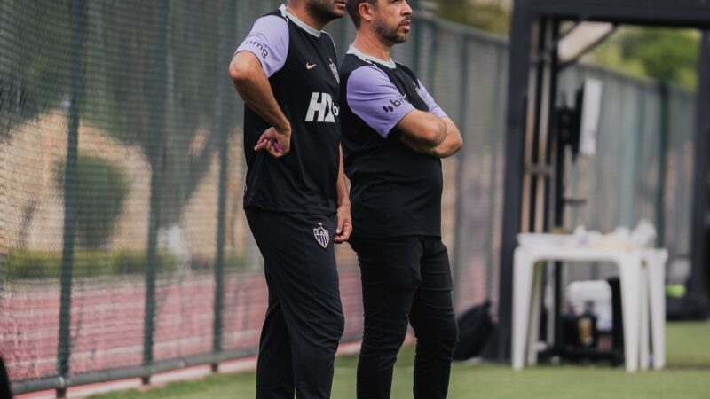 Atlético-MG demite Ricardo Guedes, gestor do futebol feminino