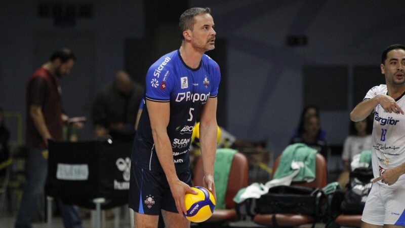 Riad renova com o Suzano e disputará a sexta temporada seguida pela equipe