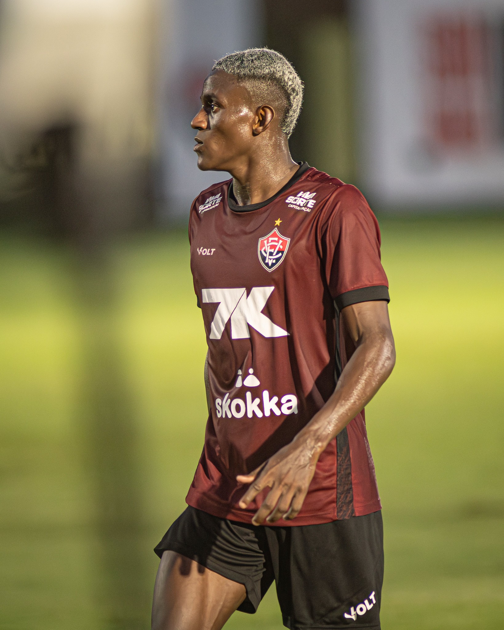 Anderson Pato passa por cirurgia no joelho e desfalca o Vitória até o fim de julho