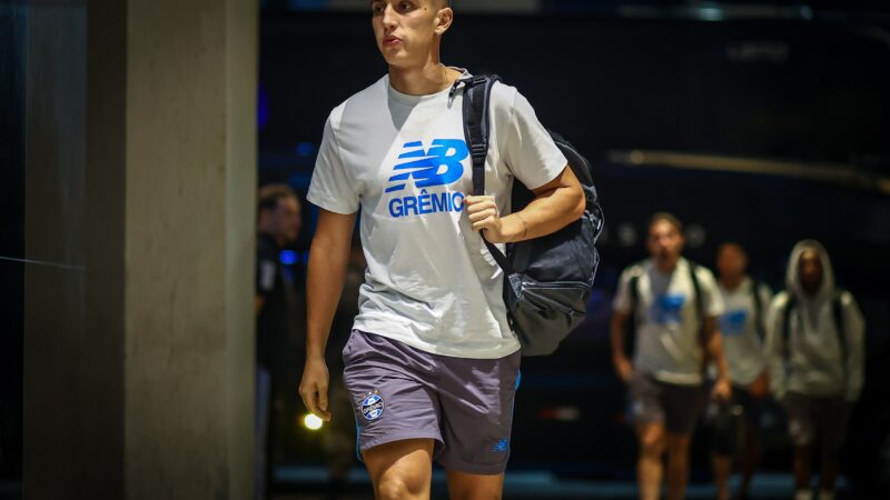 Limite de 12 jogos no Brasileirão: veja quem atingiu e quem não atingiu marca no elenco do Grêmio