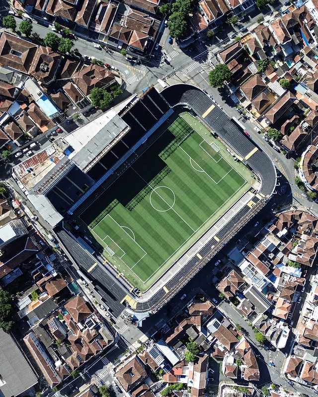 Santos faz promoção e vende ingressos para jogo contra o Cuenca por R$ 5 para sócios