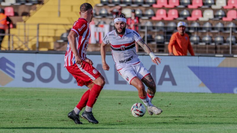 Tencati reconhece má fase do ataque do Botafogo-SP, mas ameniza pressão sobre Luizão