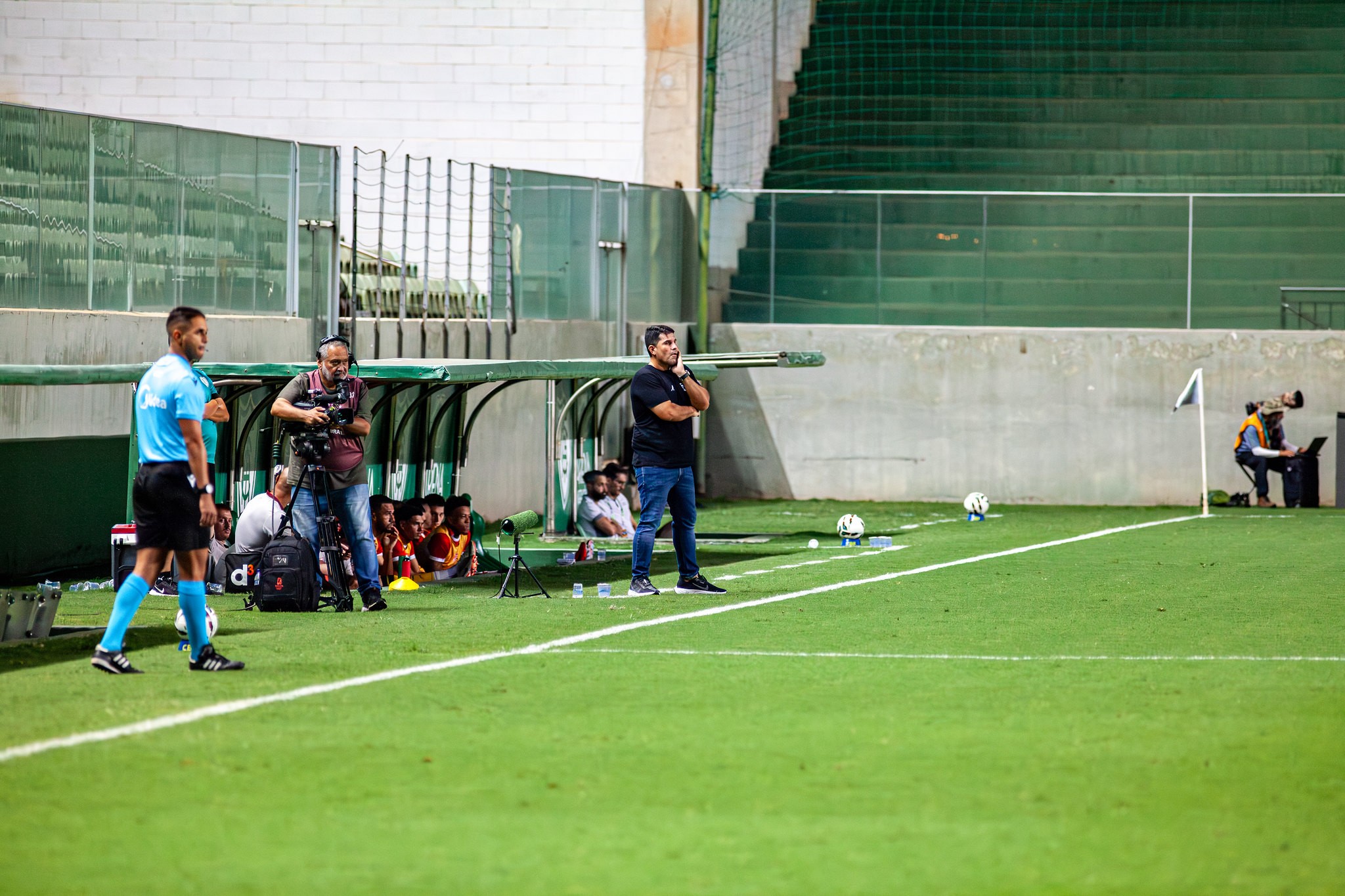 Jogadores apoiam, e Barroca comemora vitória do CRB em semana decisiva: “Postura boa”
