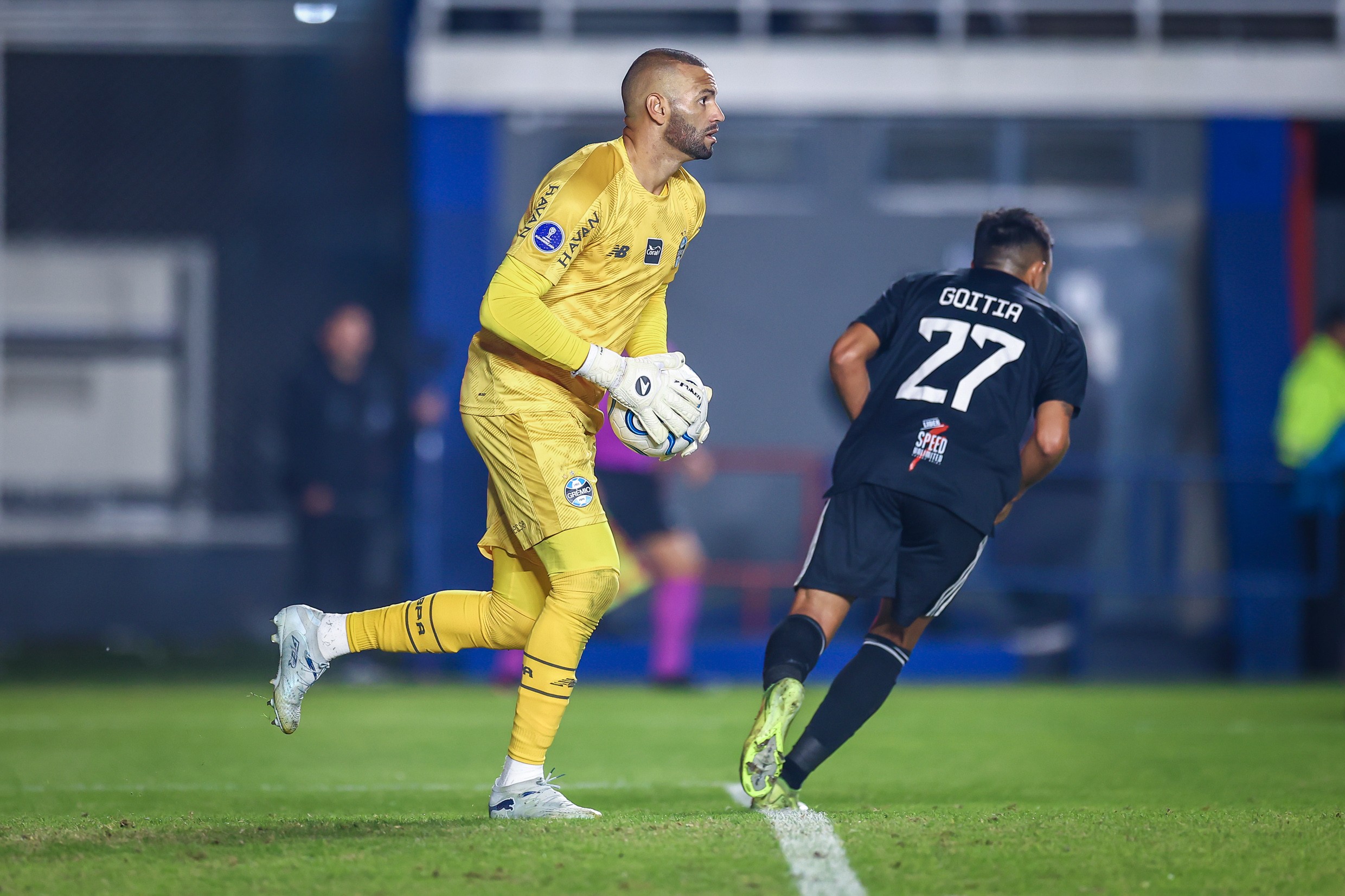 Weverton joga todos os próximos jogos do Grêmio? Veja cronograma do goleiro