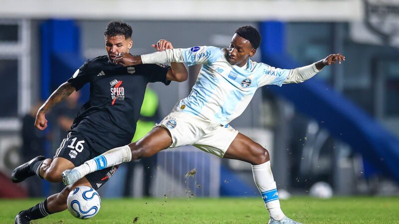 Grêmio encaminha renovação com Gabriel Mec; veja o tempo de contrato