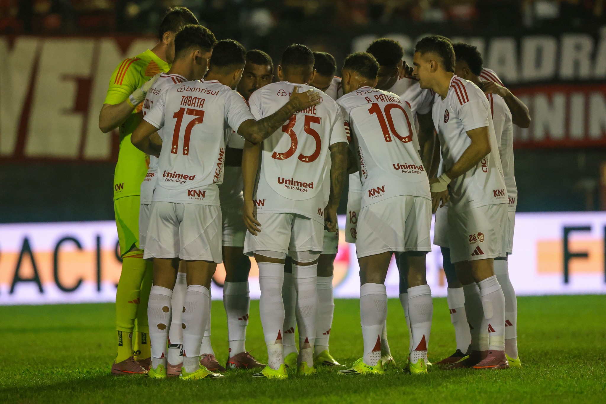 Análise: Borré desencanta, Inter evita constrangimento e tira lições de título da Recopa Gaúcha
