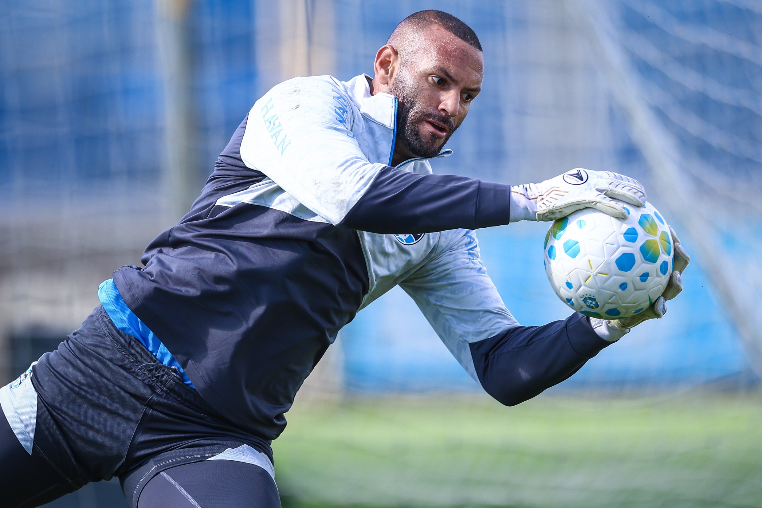 Ancelotti reabre debate no gol da Seleção, e Weverton ganha força na reta final por lugar na Copa