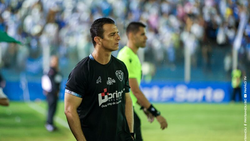 Junior Rocha reencontra o Caxias em meio à boa fase no comando do Paysandu