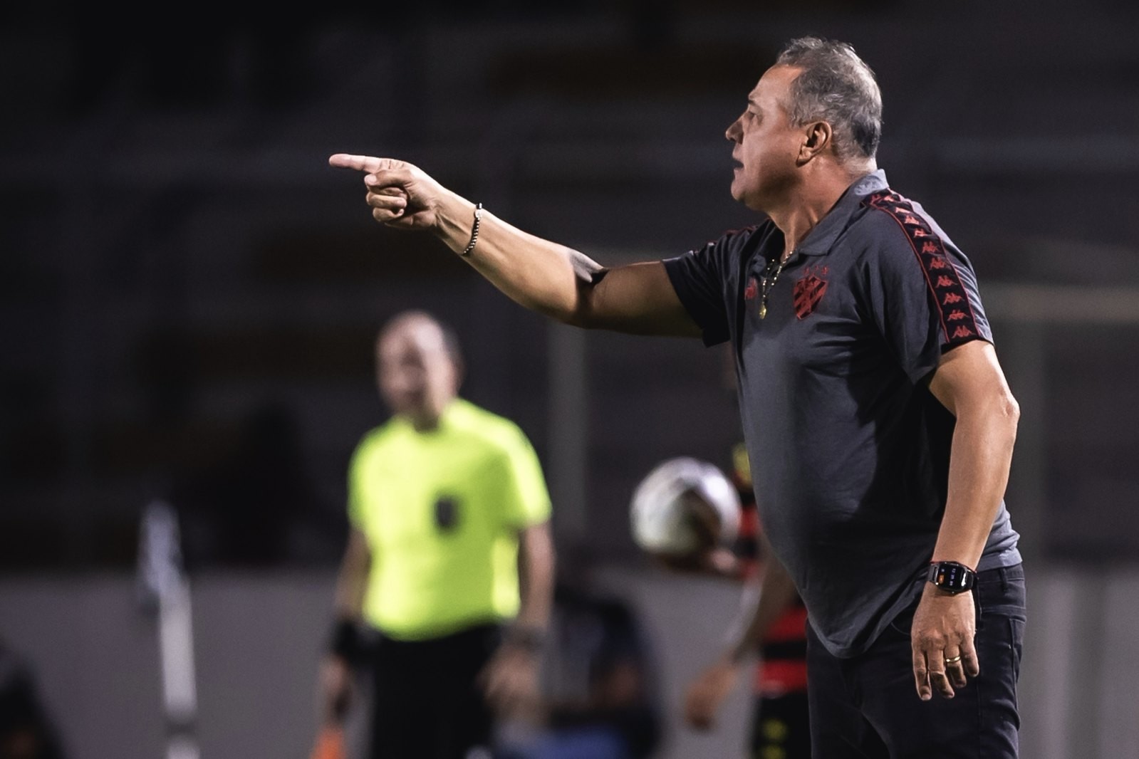 Márcio Goiano destaca reação do Sport contra a Ponte e liderança na Série B: “Sempre lutar por isso”
