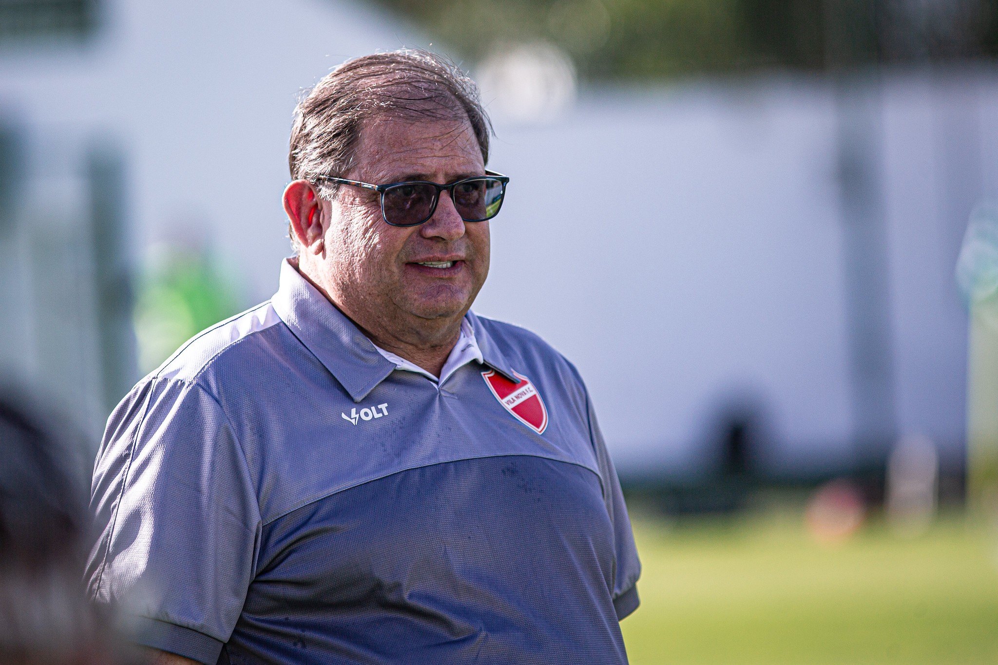 Guto Ferreira critica postura do Vila Nova no clássico: “Nós relaxamos”