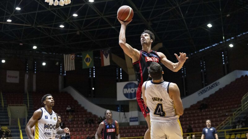 Franca vence Mogi de novo e fica a uma vitória da semifinal do NBB