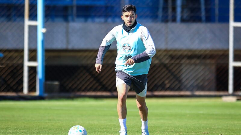 Arthur, Villasanti e Gustavo Martins: as novidades do treino do Grêmio