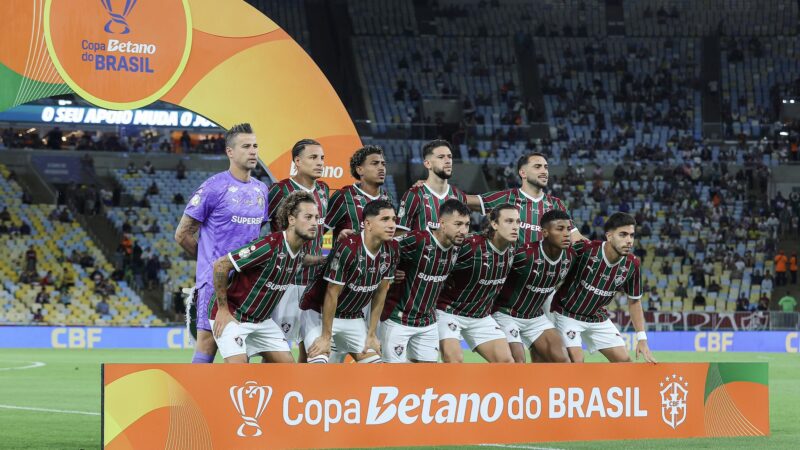 Zubeldía enfrenta dificuldade para repetir time, e Fluminense já teve 24 escalações em 2026