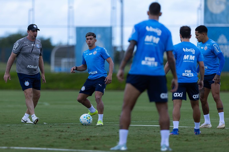 Bahia visita o Coritiba para espantar má fase e evitar marca negativa da “Era Renato Paiva”