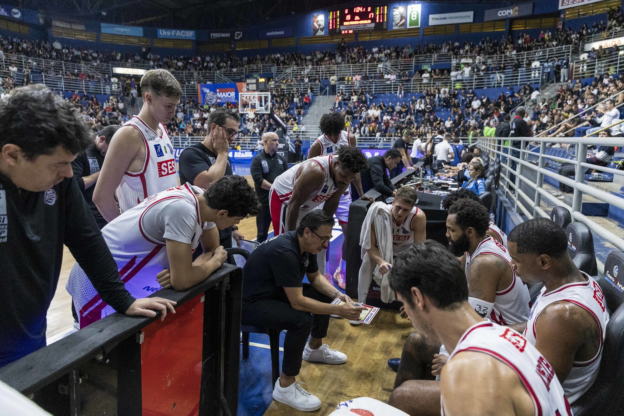 Helinho destaca lado mental do Franca para jogo decisivo contra Brasília na semifinal do NBB