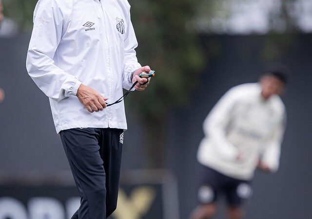 Preparador do Santos prevê melhora física após Copa do Mundo