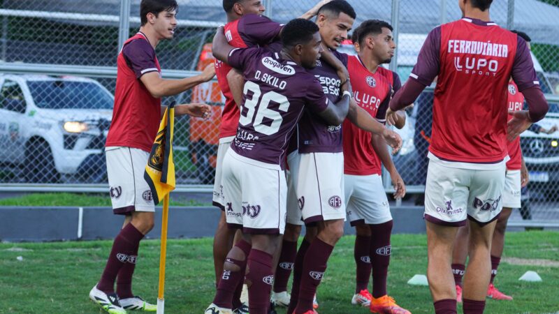 Invicta há seis jogos, Ferroviária pode entrar no G-8 da Série C pela primeira vez