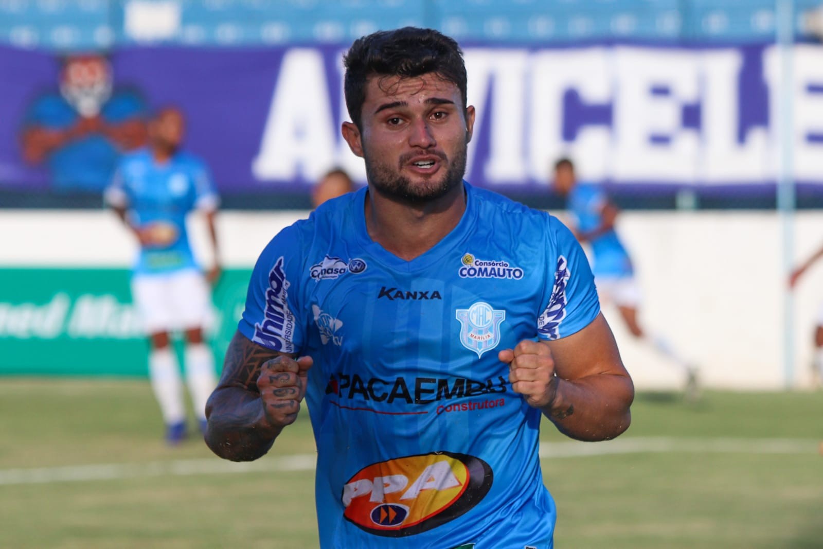 Comercial anuncia volante e chega a 11 jogadores no elenco da Copa Paulista