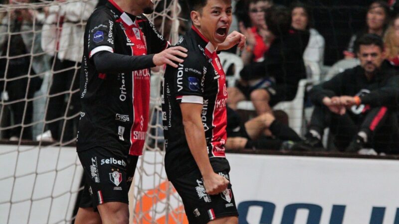 JEC vence o Carlos Barbosa em clássico pela Liga Nacional de Futsal