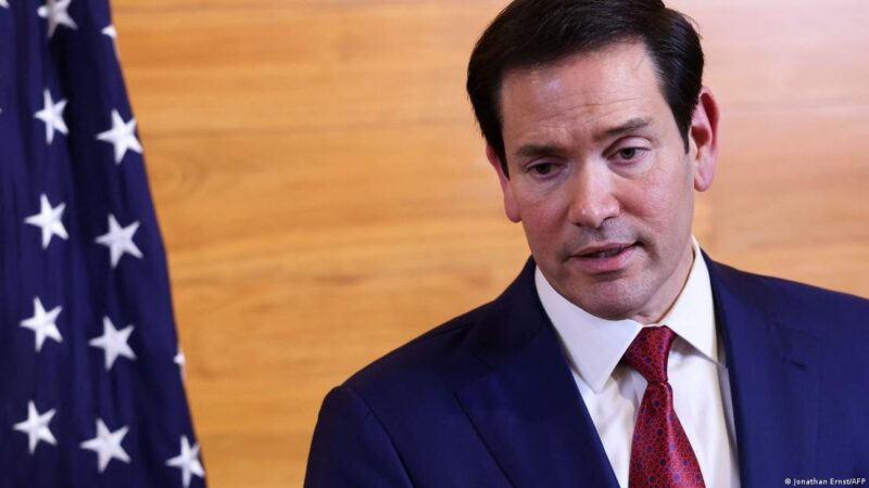 Em espanhol, Marco Rubio oferece dinheiro a cubanos, propõe uma ‘nova Cuba’ e diz que Trump quer relação direta com cidadãos do país