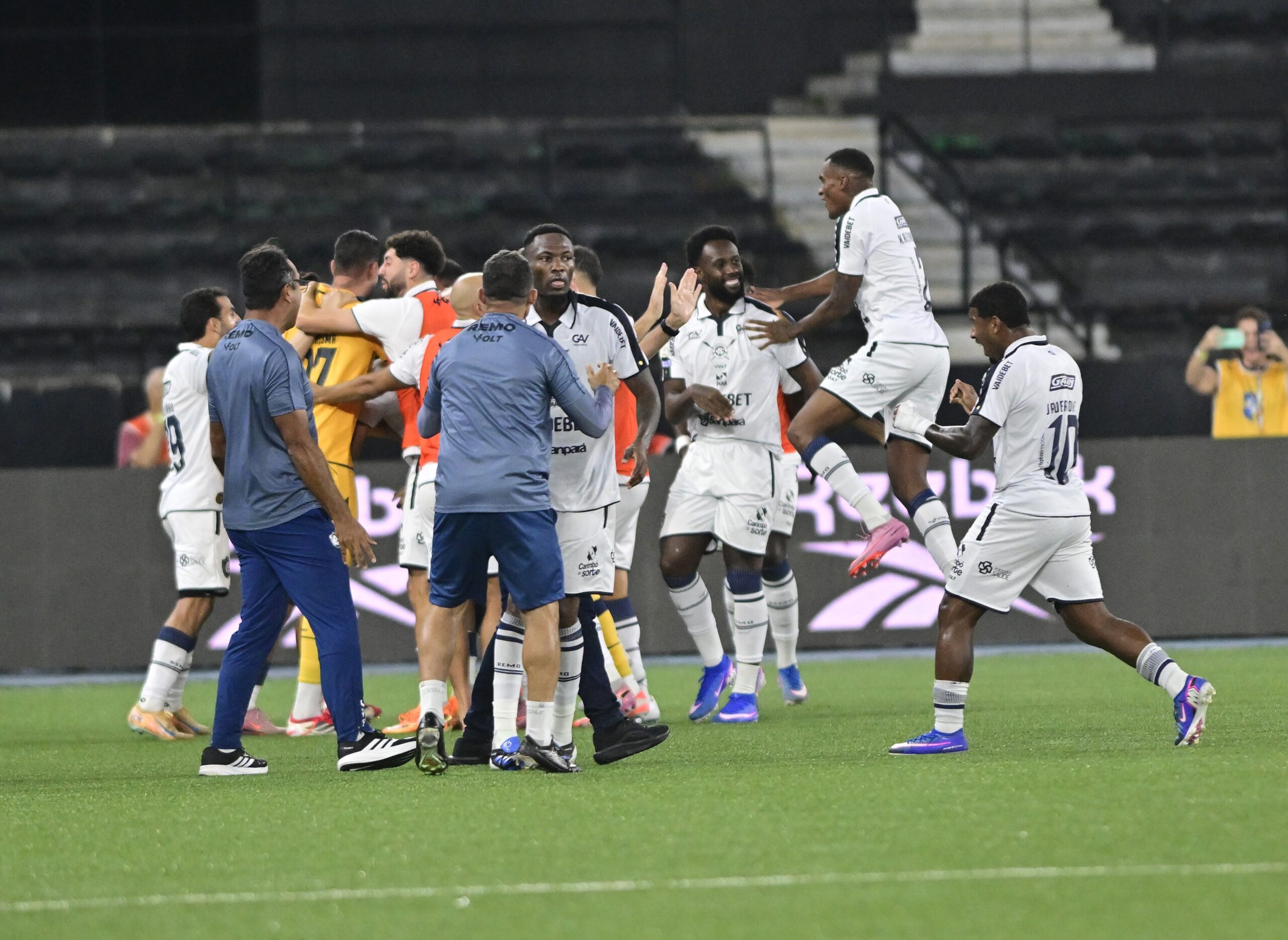Remo é o time da Série A com mais vitórias de virada em 2026; confira ranking
