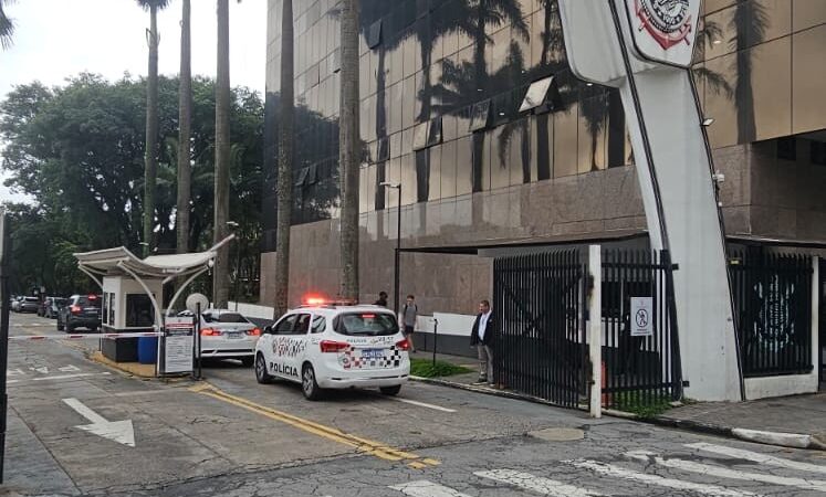 Coordenadores de comitê de reestruturação do Corinthians deixam cargos por insatisfação