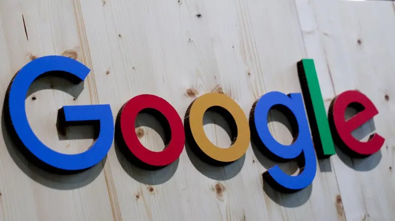 Funcionário do Google é acusado de usar dados internos e ganhar US$ 1 milhão com apostas