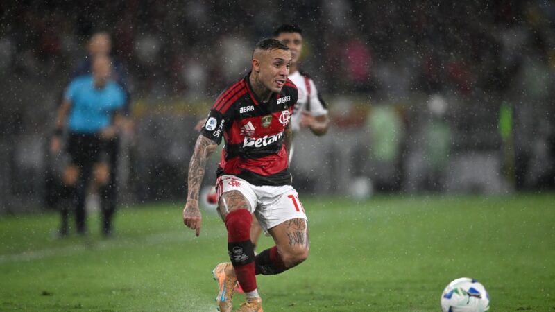 Veja jogadores que perderam espaço e podem deixar o Flamengo na janela