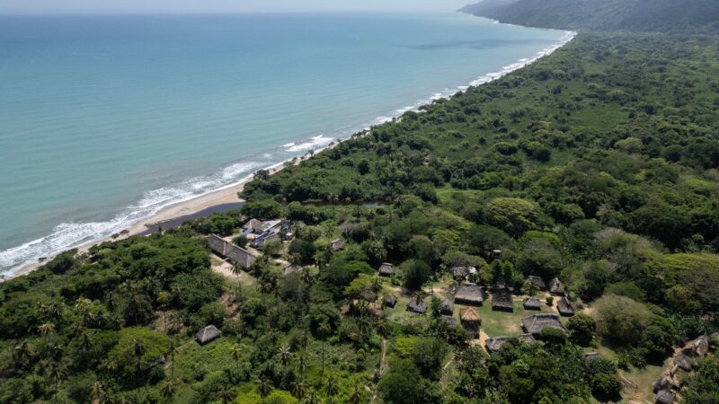 Paraíso sob terror: violência assola destino turístico da Colômbia