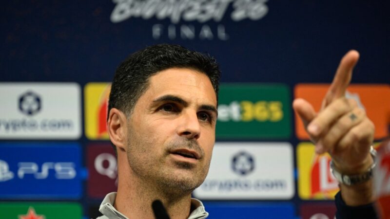 Técnico do Arsenal vê ambição na final da Champions ainda maior depois do título da Premier League