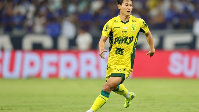 Chico Kim reflete após estreia na Libertadores no país onde cresceu: “Tinha que ser aqui meu 1° jogo”