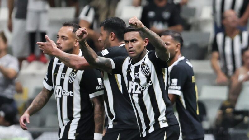Um ano após deixar o Cruzeiro para defender o Atlético-MG, Dudu tem jogado mais?