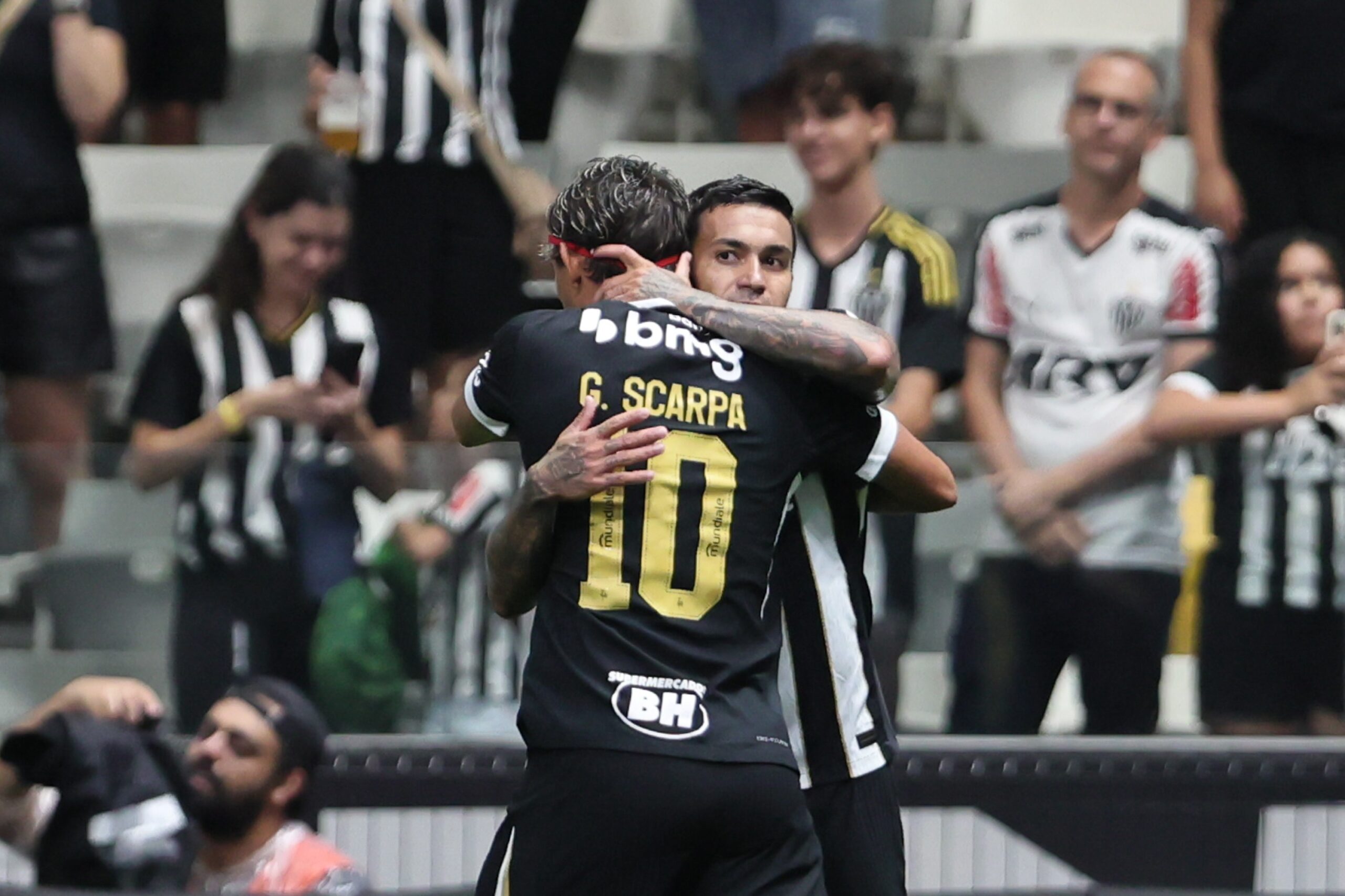 Scarpa, Dudu… Veja jogadores do Atlético-MG perto do limite de jogos para transferência na Série A